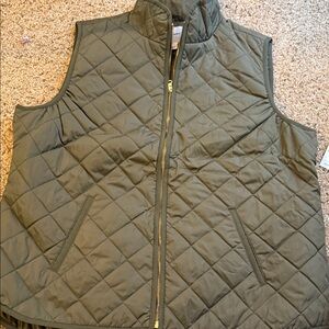 Old Navy Olive Quilted Vest